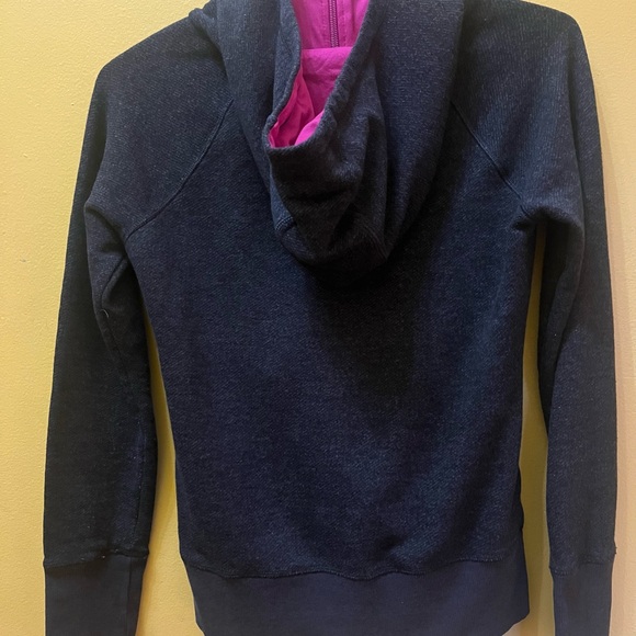 North face zip up - Picture 2 of 3